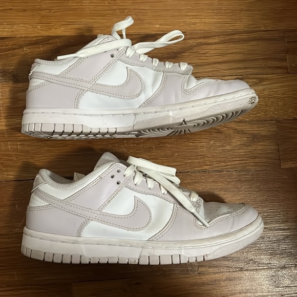 Nike Low Dunk women’s size 6 - Picture 2 of 6